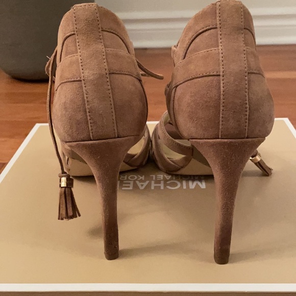 Michael Kors -suede heels - Picture 3 of 4